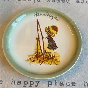Charming Vintage Style Art Porcelain Plate